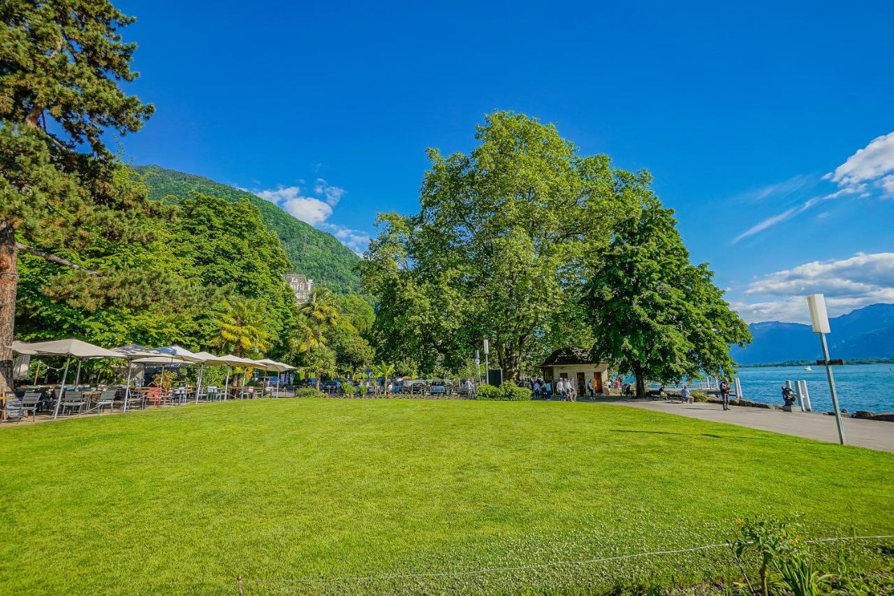 Soft Glam 1-Bedroom Appt - Lake & Mountain View Montreux Eksteriør billede